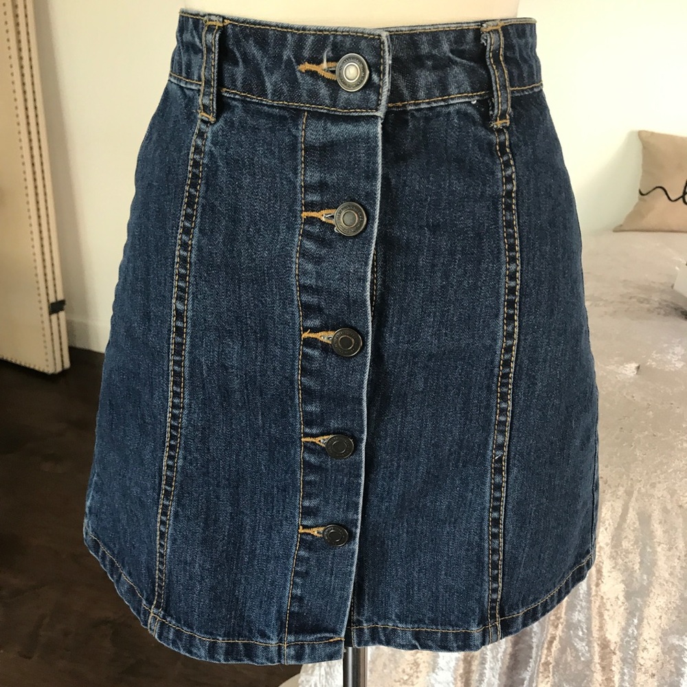 Button up jean denim mini skirt XS okeysi